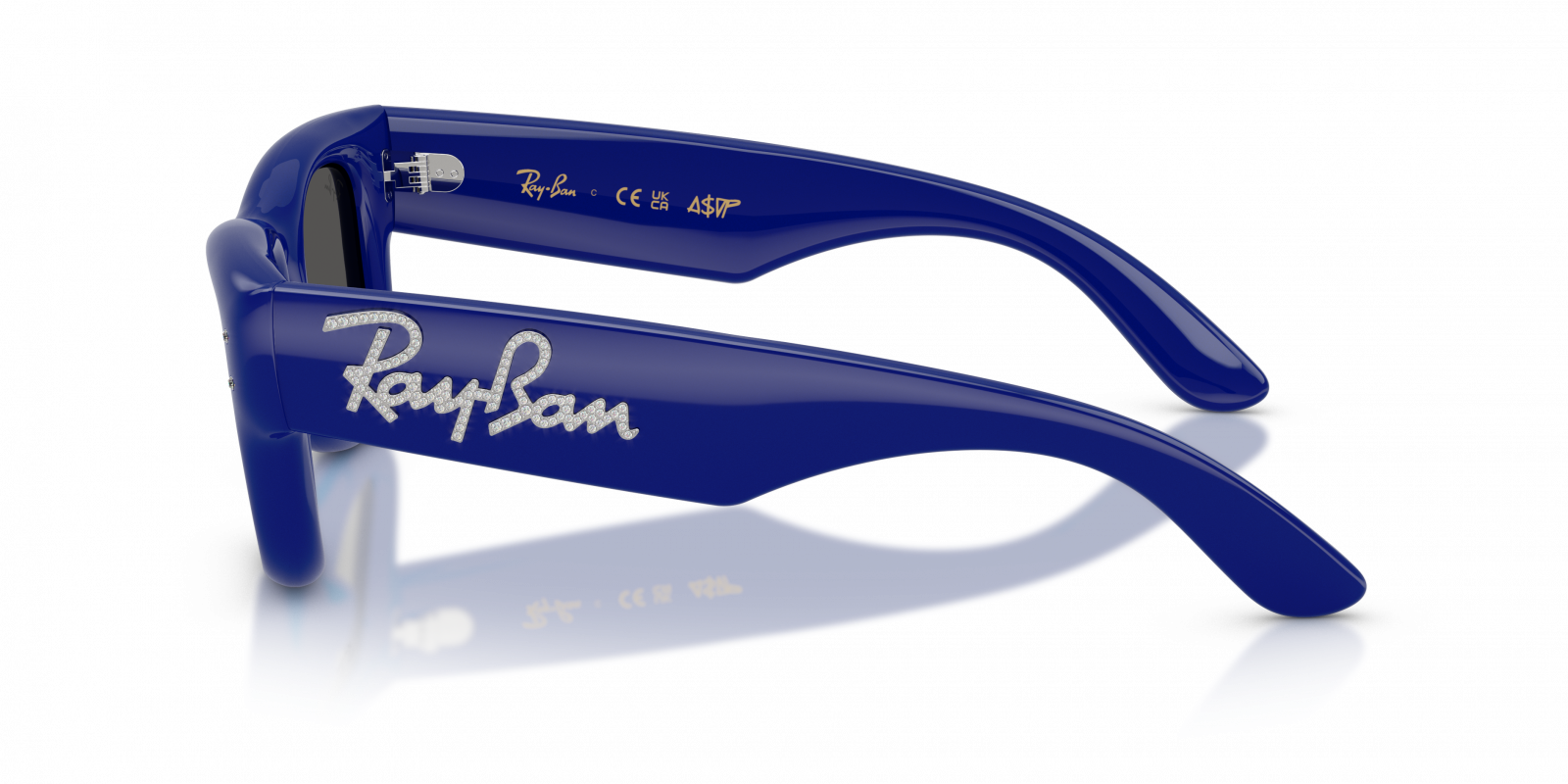 Ray Ban RB4940B 686087 Wayfarer Puffer 